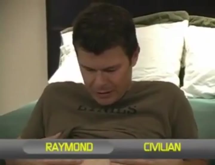 Mil Cla Raymond 01